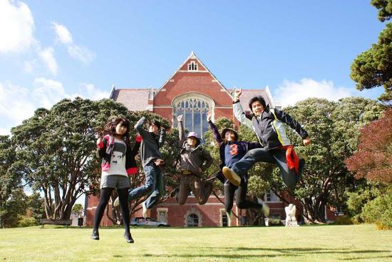 安徽大学纽约石溪学院2024届毕业生境外升学录取率达100%